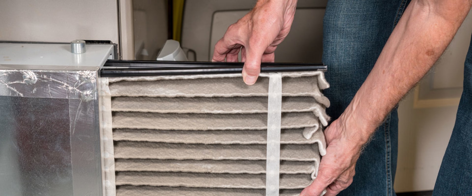 Behind the Warmth | The Role of Furnace Filter Thickness Size